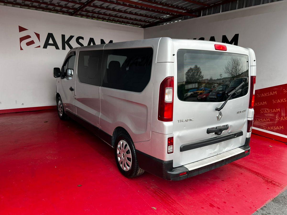 2015 RENAULT TRAFIC PASSENGER 8+1 GRANDCONFORT 1.6 DCI 115