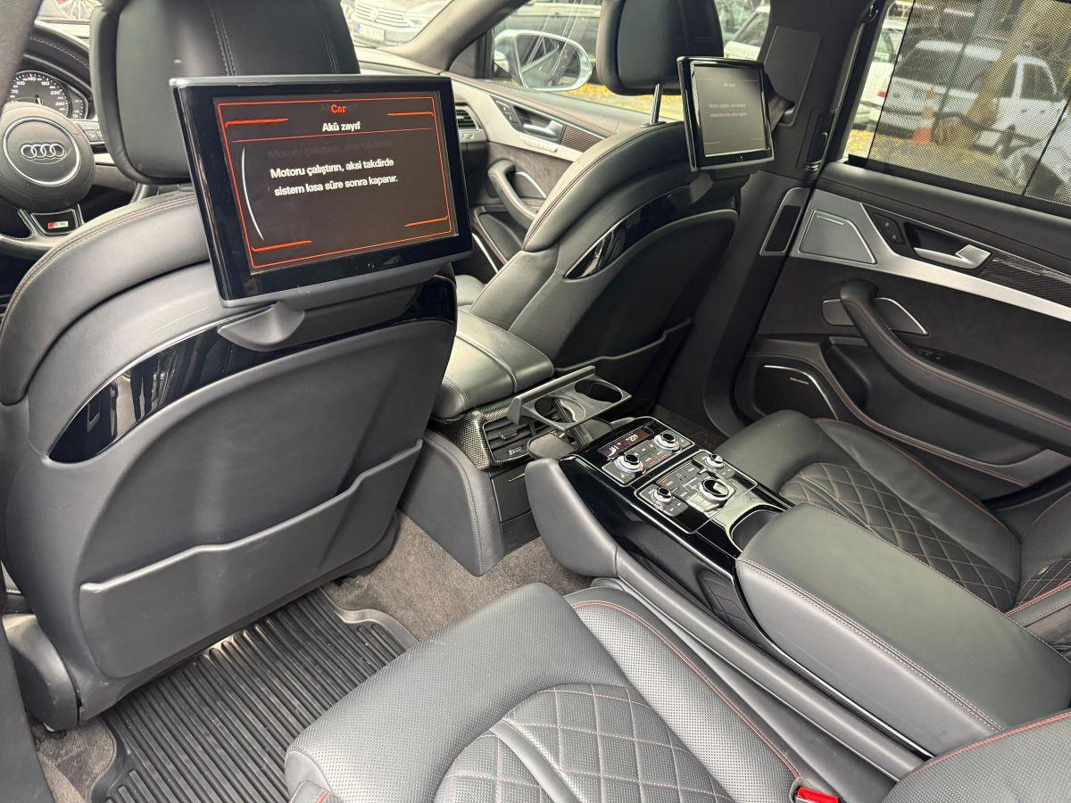 2015 AUDI S8 4.0 TFSI 520 QUATTRO TIPTRONIC