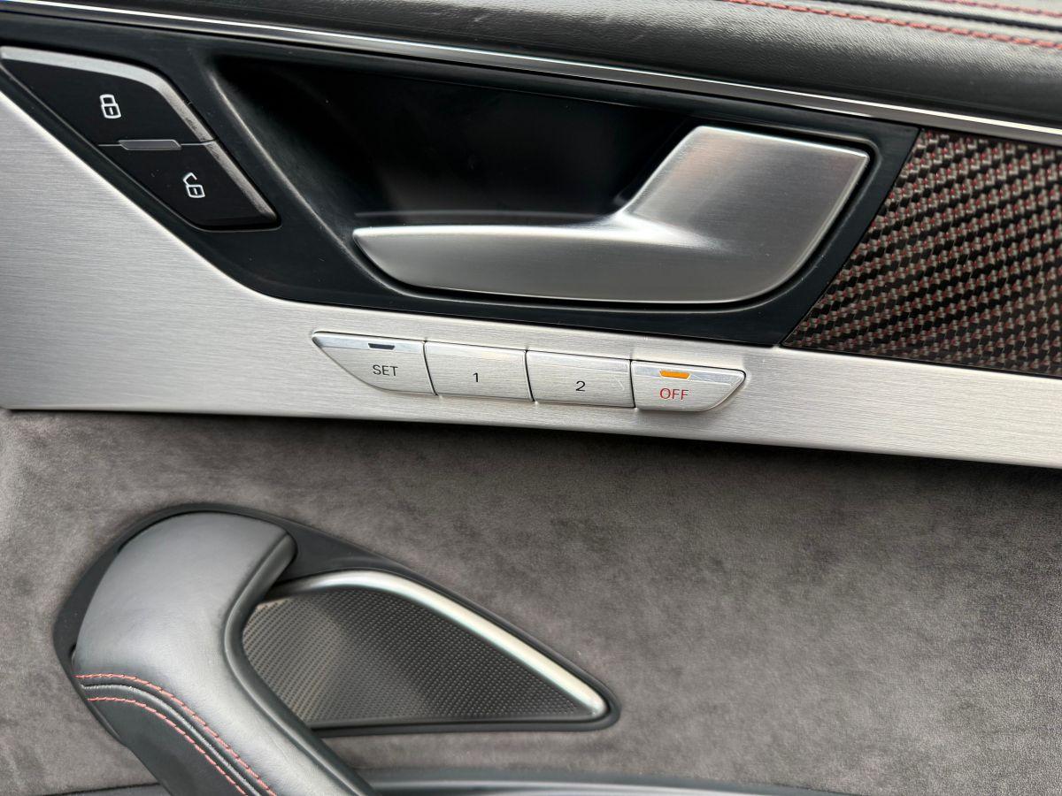 2015 AUDI S8 4.0 TFSI 520 QUATTRO TIPTRONIC